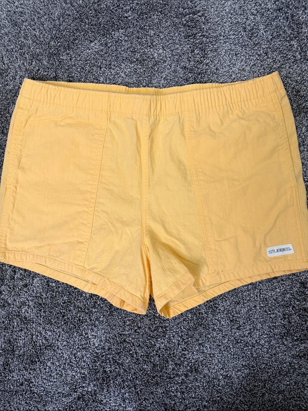 VTG 80’s Stubbies Peach Shorts - 36